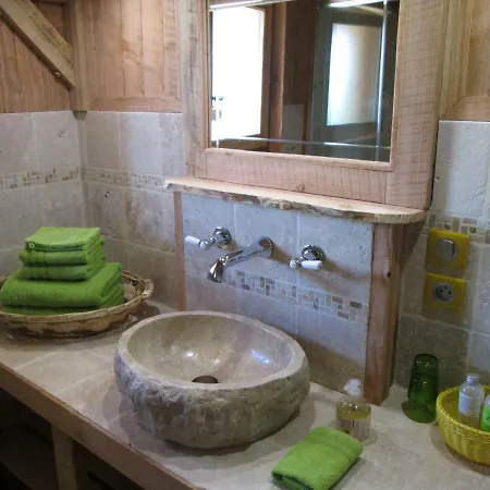 Bed & Breakfast La Fuste Des Garceaux Orconte